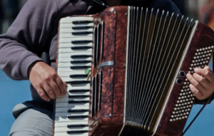 Aprende acordeón de forma rápida y gratis