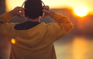 Escucha música sin conexión con estas apps gratuitas