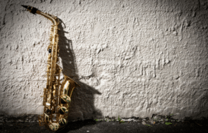 Aprende a tocar saxofón con estas apps