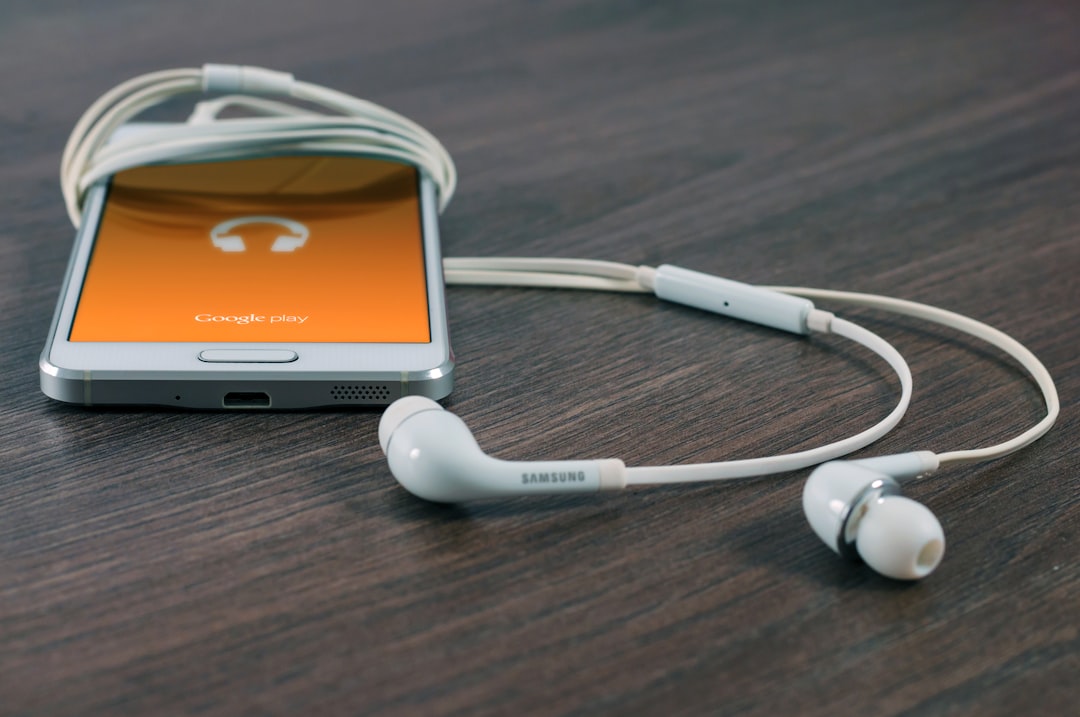 App móvil para escuchar radio FM sin conexión