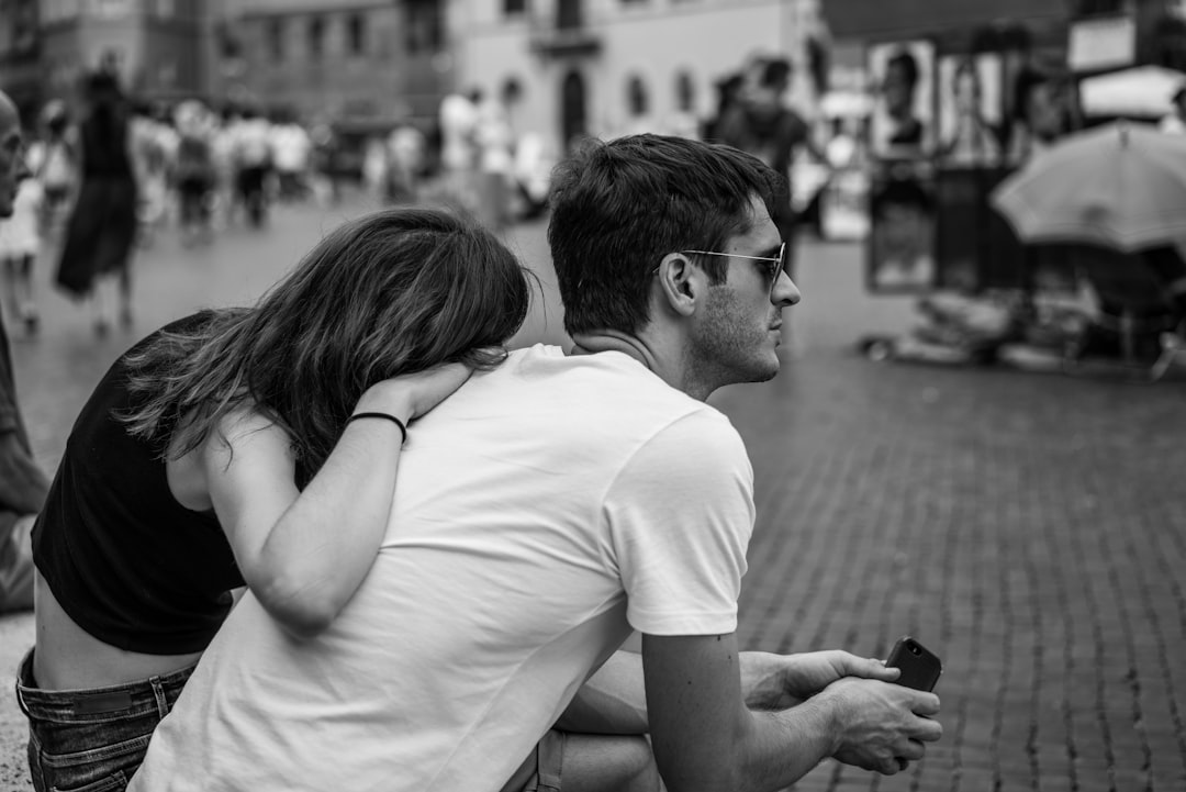 Aplicación para relaciones entre hombres gay: guía práctica